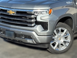 Chevrolet Silverado 1500 4WD Crew Cab 147" High Country 2026