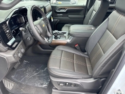 Chevrolet Silverado 1500 High Country 4WD Crew Cab 147" 2026