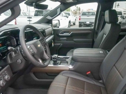 Chevrolet Silverado 1500 High Country 4WD Crew Cab 147" 2026