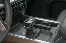 Chevrolet Silverado 1500 High Country 4WD Crew Cab 147" 2026