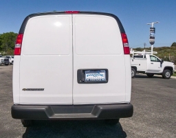 Chevrolet Express Cargo Van Work Van RWD 2500 135" 2026