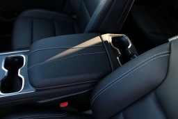 GMC Acadia FWD Elevation 4dr 2026