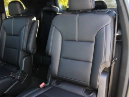 GMC Acadia FWD Elevation 4dr 2026