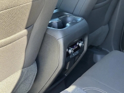 GMC Acadia FWD Elevation 4dr 2026