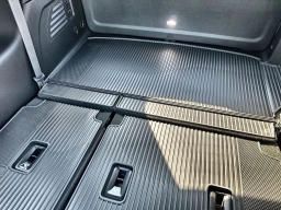 GMC Acadia FWD Denali 4dr 2026