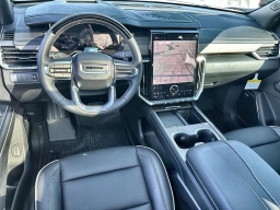 GMC Acadia FWD Denali 4dr 2026