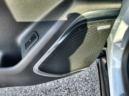 GMC Acadia FWD Denali 4dr 2026