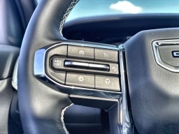 GMC Acadia FWD Denali 4dr 2026