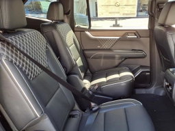 GMC Acadia FWD Denali 4dr 2026