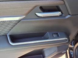 GMC Acadia FWD Denali 4dr 2026