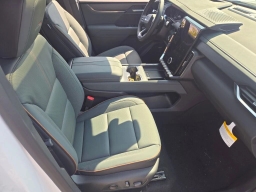 GMC Acadia AWD AT4 4dr 2026