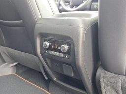 GMC Acadia AWD AT4 4dr 2026