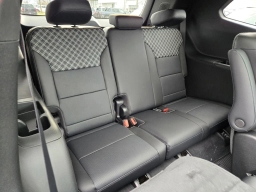 GMC Acadia AWD Denali 4dr 2026