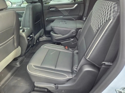 GMC Acadia AWD Denali 4dr 2026