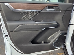 GMC Acadia AWD Denali 4dr 2026