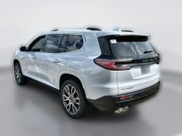 GMC Acadia FWD Denali Ultimate 4dr 2026