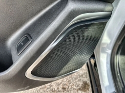 GMC Acadia FWD Denali Ultimate 4dr 2026