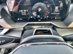 GMC Acadia FWD Denali Ultimate 4dr 2026