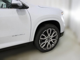 GMC Acadia AWD Denali Ultimate 4dr 2026