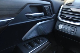 GMC Acadia AWD Denali Ultimate 4dr 2026