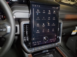 GMC Yukon Denali 4WD 4dr 2026