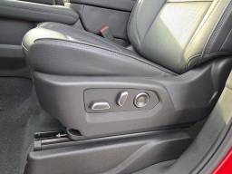 GMC Yukon Denali 4WD 4dr 2025