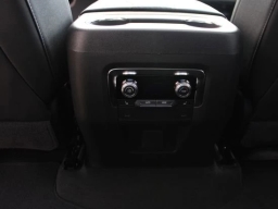 GMC Yukon XL AT4 4WD 4dr 2026