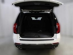 GMC Yukon XL AT4 4WD 4dr 2026