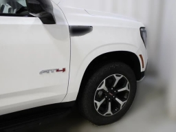 GMC Yukon XL AT4 4WD 4dr 2026