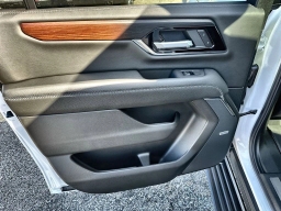 GMC Yukon XL Denali 4WD 4dr 2026