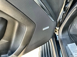 GMC Yukon XL Denali 4WD 4dr 2026