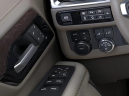 GMC Yukon XL Denali 4WD 4dr 2026