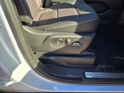 GMC Yukon XL Denali 4WD 4dr 2026