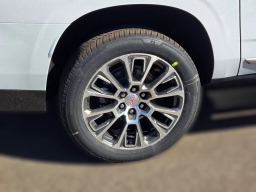 GMC Yukon XL Denali 4WD 4dr 2026