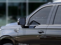 GMC Yukon XL Denali 4WD 4dr 2026