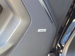 GMC Yukon XL Denali 4WD 4dr 2026