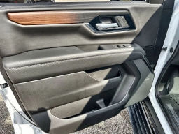 GMC Yukon XL Denali 4WD 4dr 2026