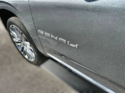 GMC Yukon XL Denali 4WD 4dr 2026