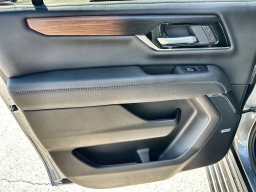 GMC Yukon XL Denali 4WD 4dr 2026