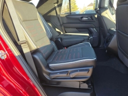 GMC Yukon AT4 Ultimate 4WD 4dr 2026