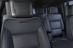 GMC Yukon XL AT4 Ultimate 4WD 4dr 2026