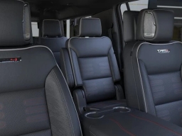 GMC Yukon XL AT4 Ultimate 4WD 4dr 2026