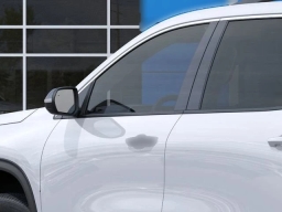 Chevrolet Traverse FWD LT 4dr 2026