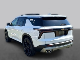 Chevrolet Traverse FWD LT 4dr 2026