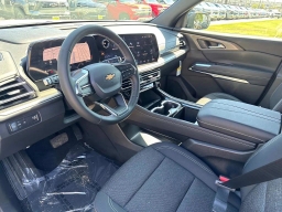 Chevrolet Traverse FWD LT 4dr 2026