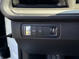 Chevrolet Traverse FWD LT 4dr 2026