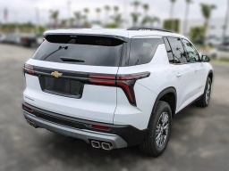 Chevrolet Traverse FWD LT 4dr 2026