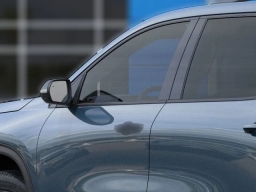 Chevrolet Traverse FWD LT 4dr 2026