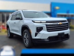 Chevrolet Traverse FWD LT 4dr 2026