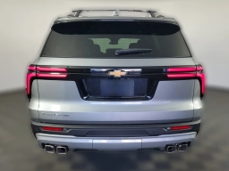 Chevrolet Traverse FWD LT 4dr 2026